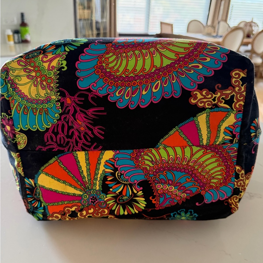 Trina Turk Multicolor Patterned Tote Bag - Picture 6 of 6